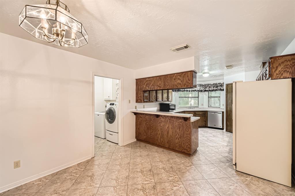 30319 Highland Boulevard, Magnolia, Texas image 16
