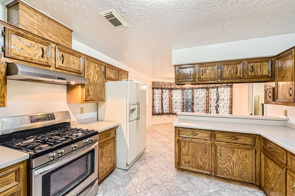 30319 Highland Boulevard, Magnolia, Texas image 8