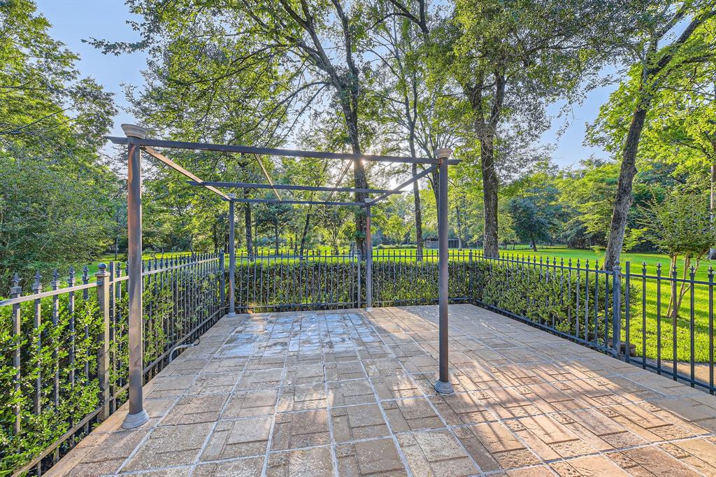 30319 Highland Boulevard, Magnolia, Texas image 21