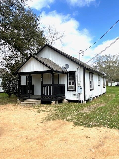 708 N Wharton Street, El Campo, Texas image 2