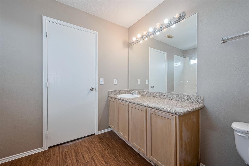14906 Sugarhollow Drive, Sugar Land, Texas image 38