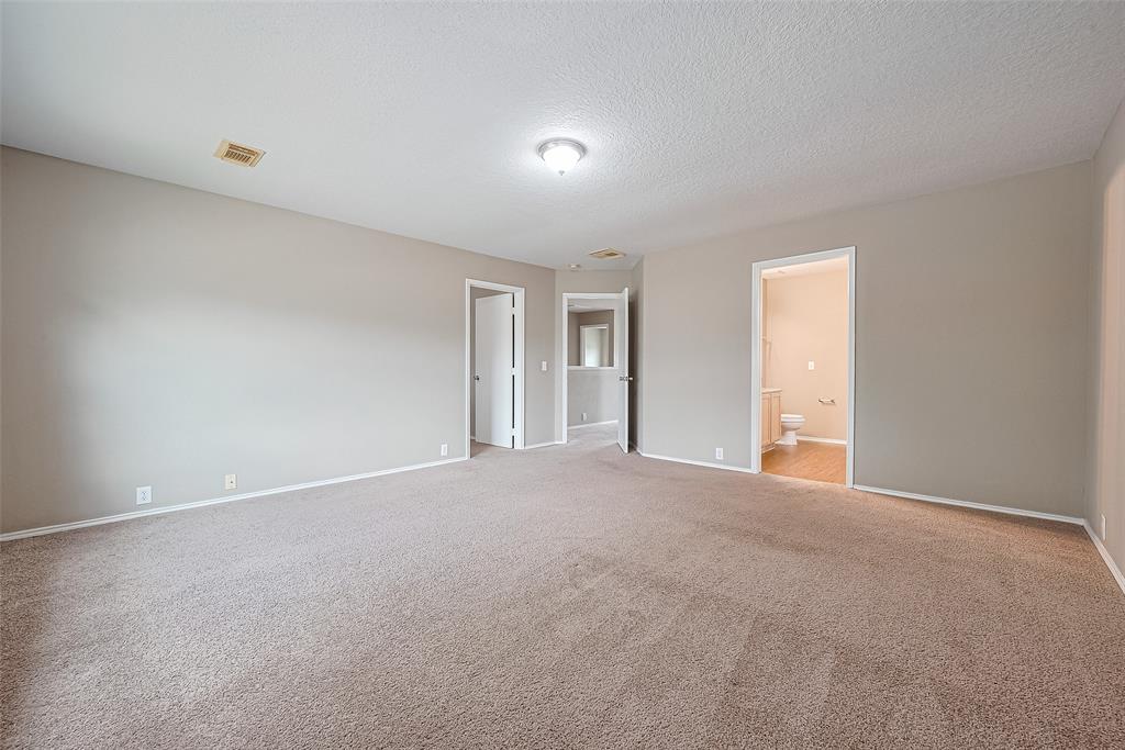 14906 Sugarhollow Drive, Sugar Land, Texas image 31