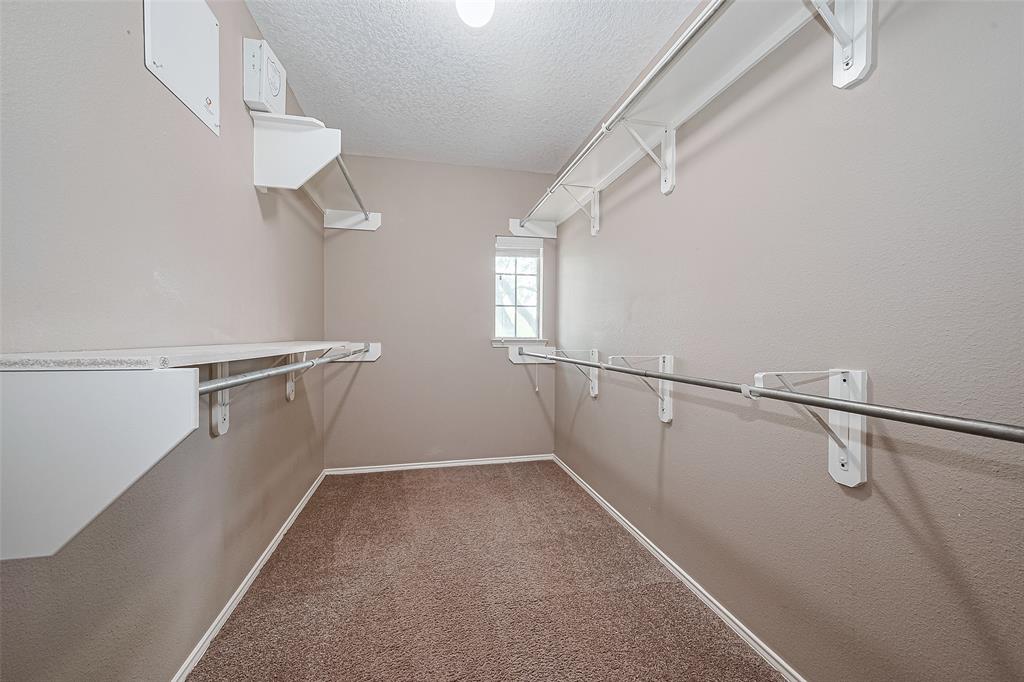 14906 Sugarhollow Drive, Sugar Land, Texas image 40