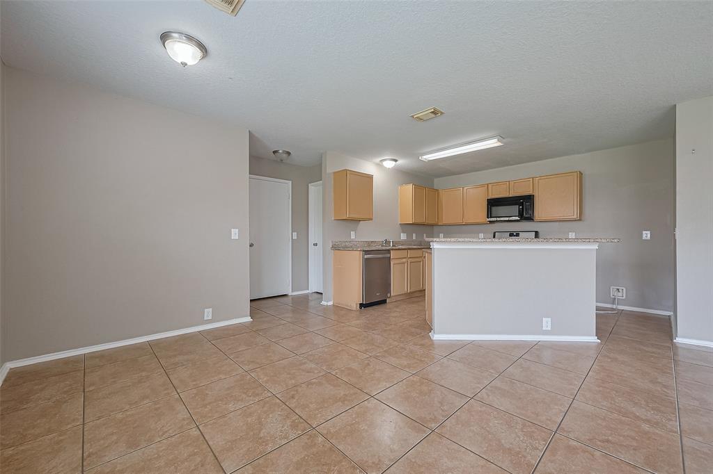 14906 Sugarhollow Drive, Sugar Land, Texas image 13