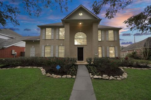 Photo of 8119 Meadow Vista Drive, Missouri City, TX 77459 (MLS # 61915865)