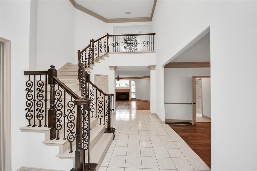8119 Meadow Vista Drive