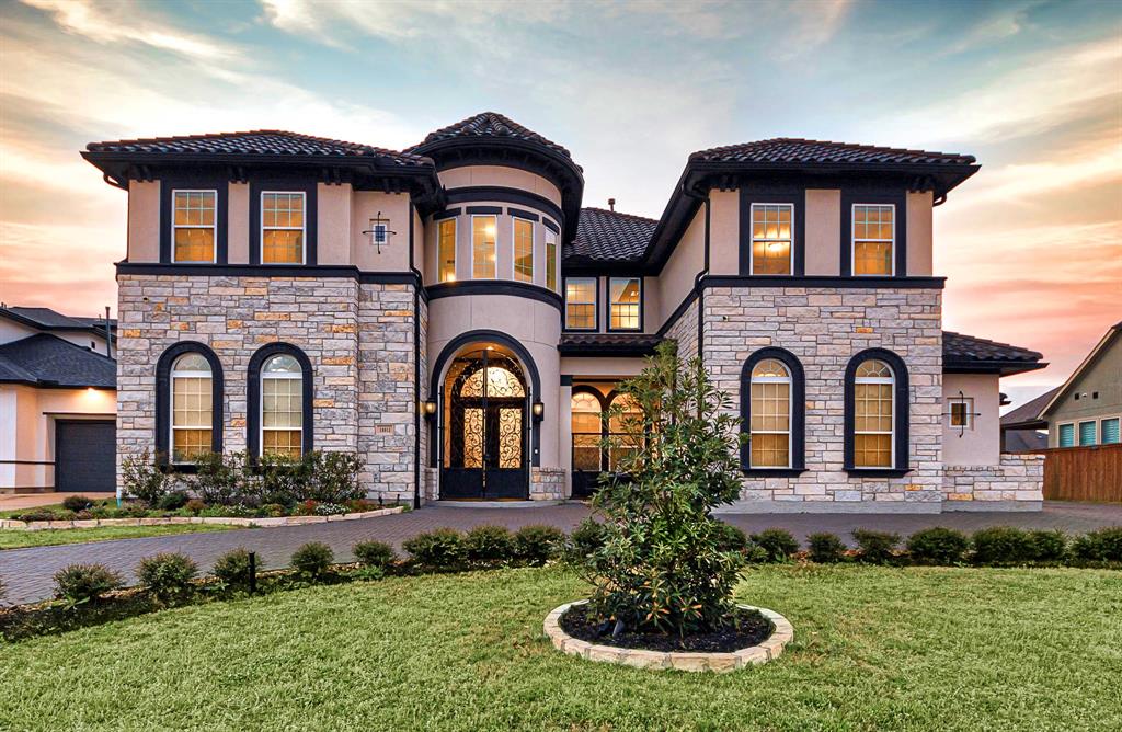 18011 Blue Ridge Shores Drive, Cypress, Texas image 1