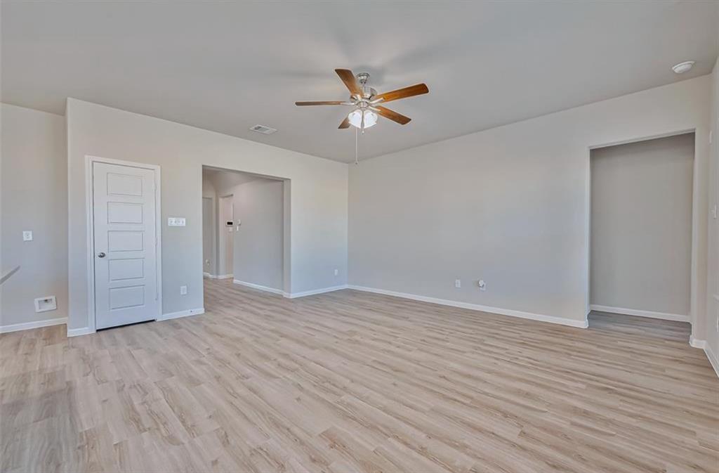 27318 Clear Breeze Drive, Katy, Texas image 5