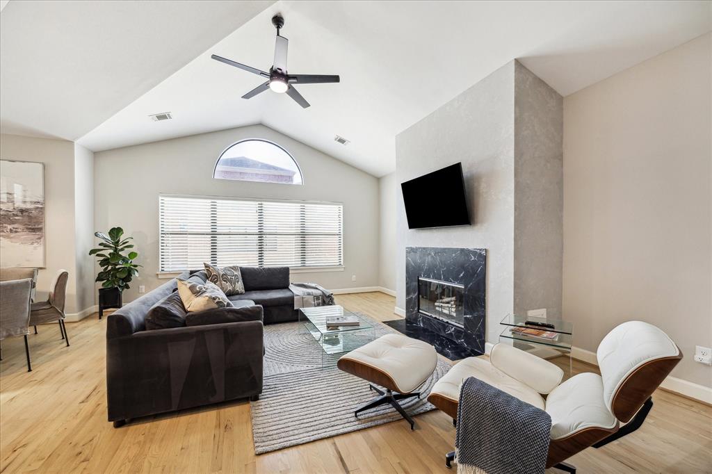 650 Westcross Street #49, Houston, Texas image 9
