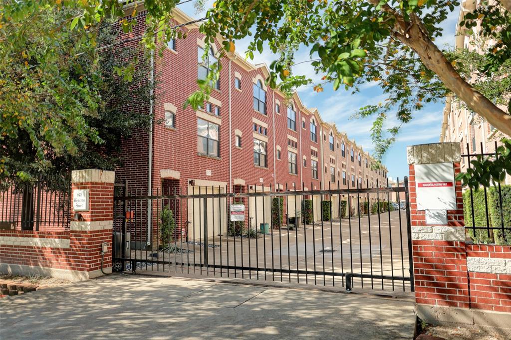 650 Westcross Street #49, Houston, Texas image 24