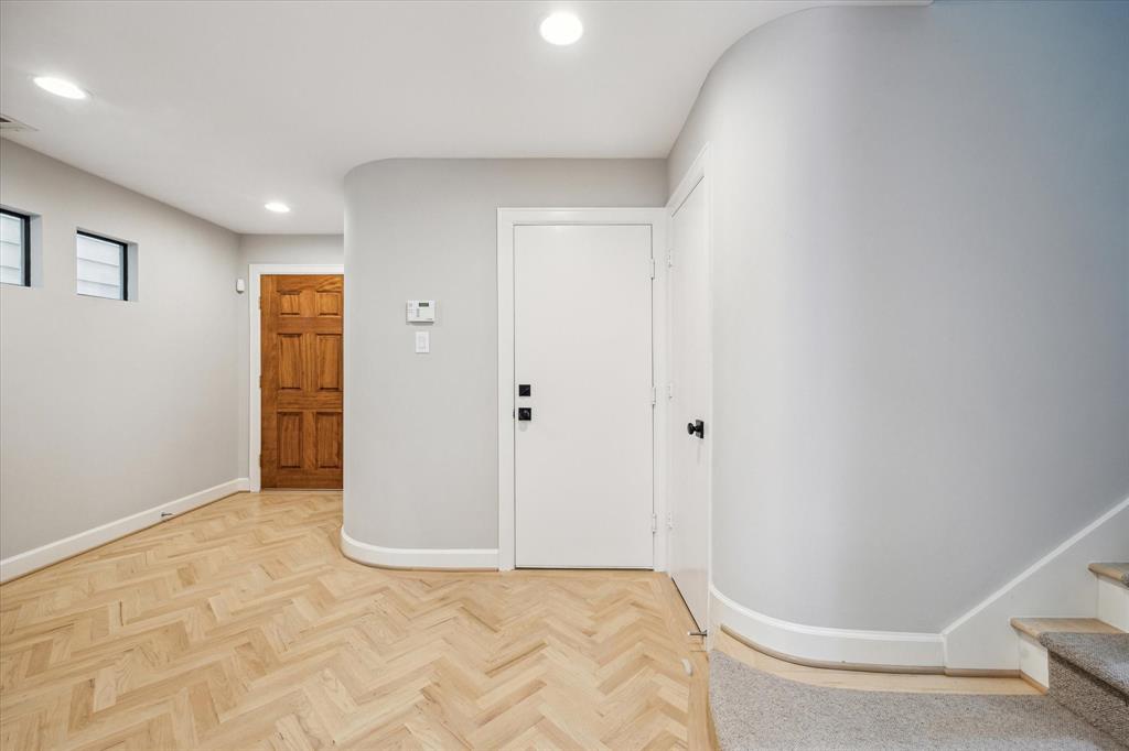 650 Westcross Street #49, Houston, Texas image 4