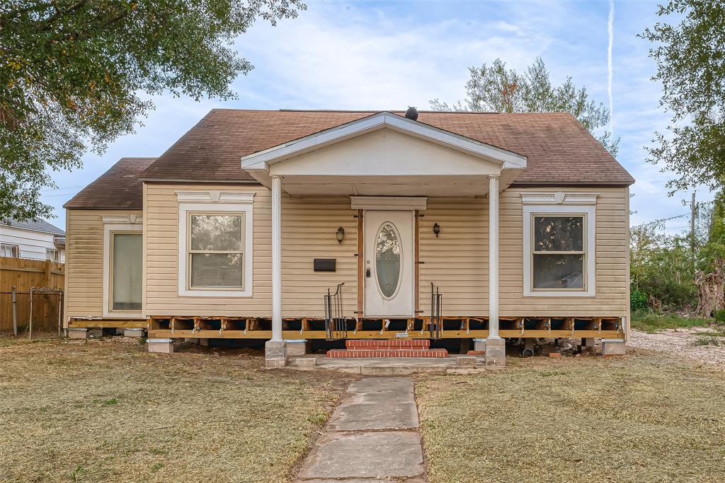 1210 17th Street, Orange, Texas image 1