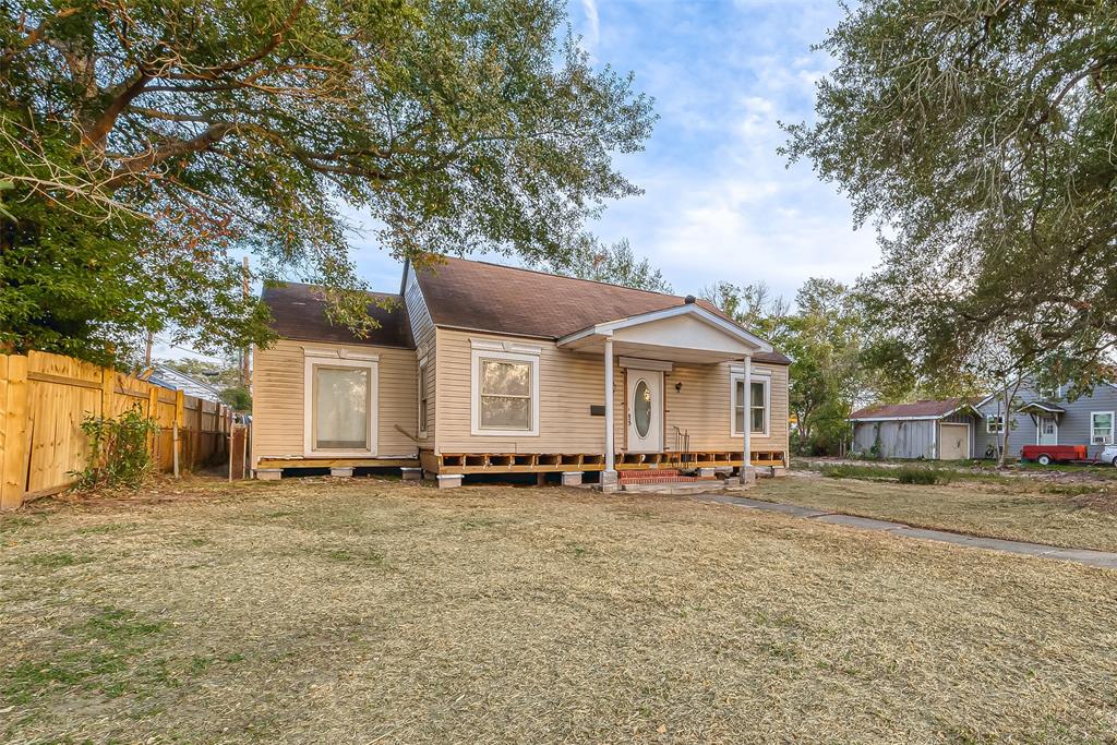 1210 17th Street, Orange, Texas image 6