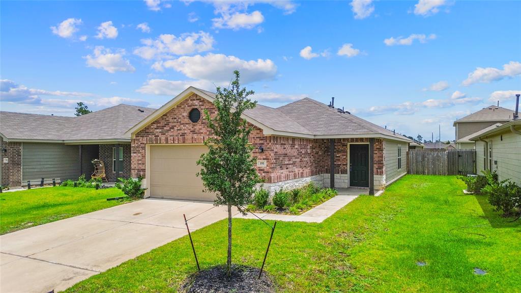195 Bellewood Manor Drive