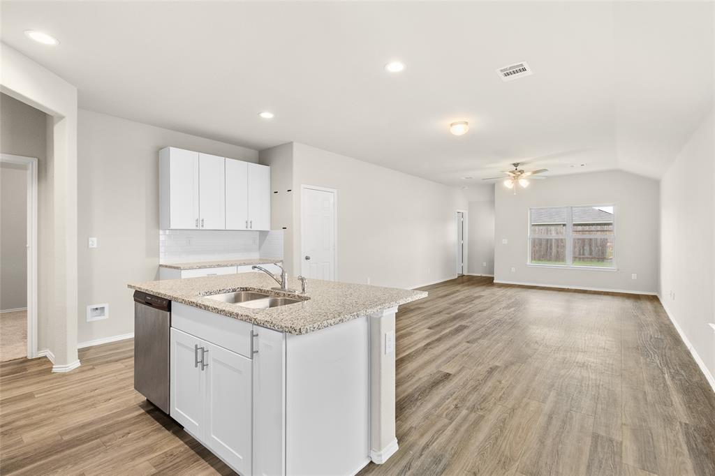 195 Bellewood Manor Drive