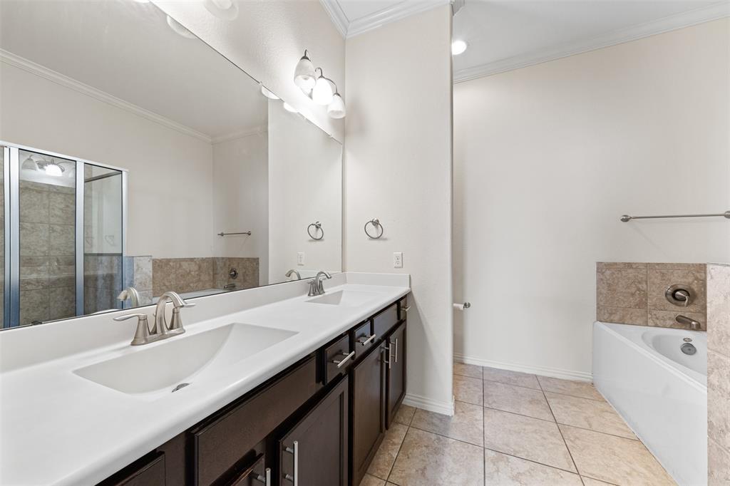 6806 Rambling Manor Court, Richmond, Texas image 24