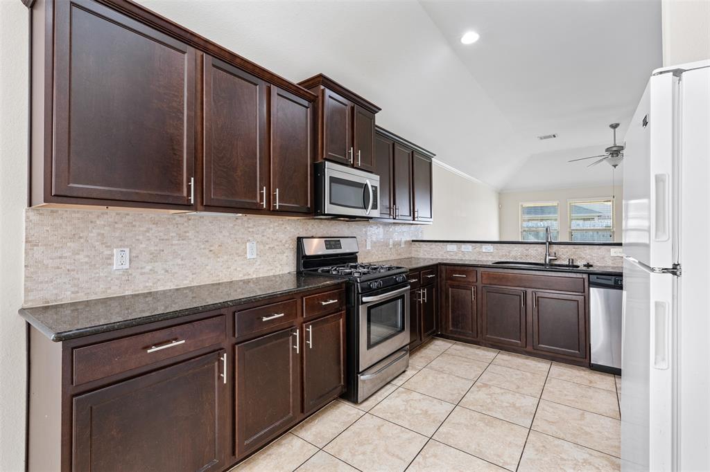 6806 Rambling Manor Court, Richmond, Texas image 16