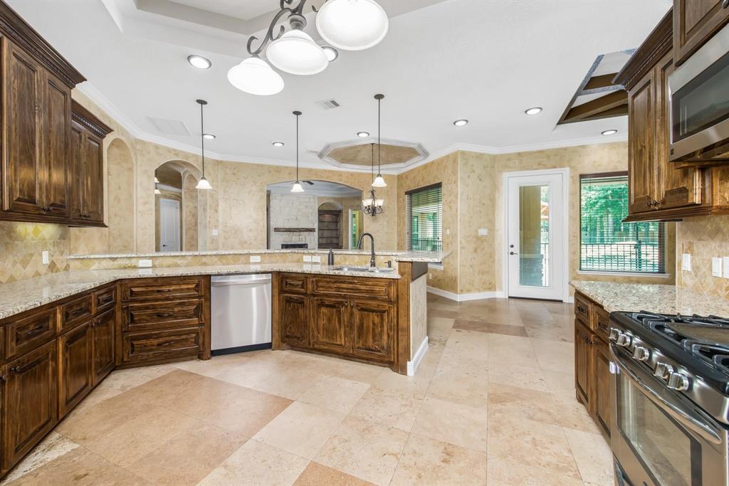 19343 Riverwalk Drive, Porter, Texas image 24