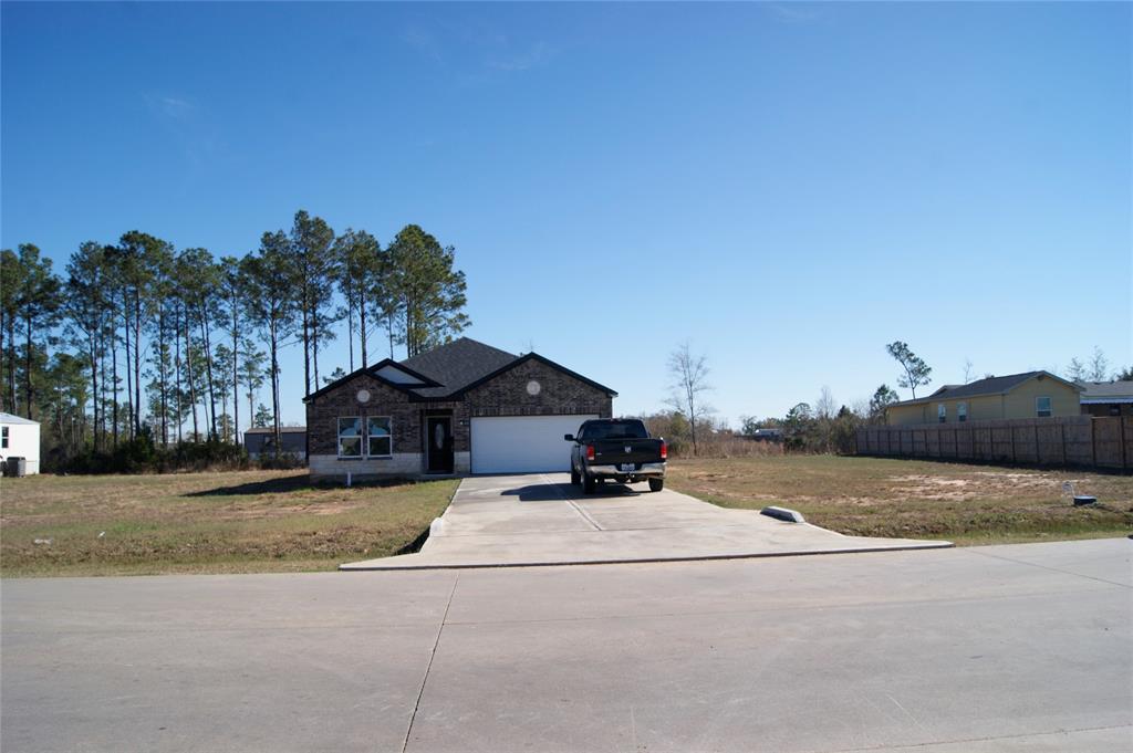 633 Road 5117, Cleveland, Texas image 2