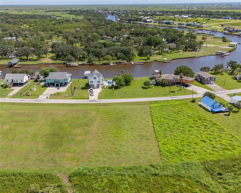 1721 Columbus Road, Sealy, Texas image 9