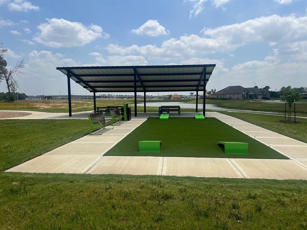 2250 Garden Arbor, Tomball, Texas image 10