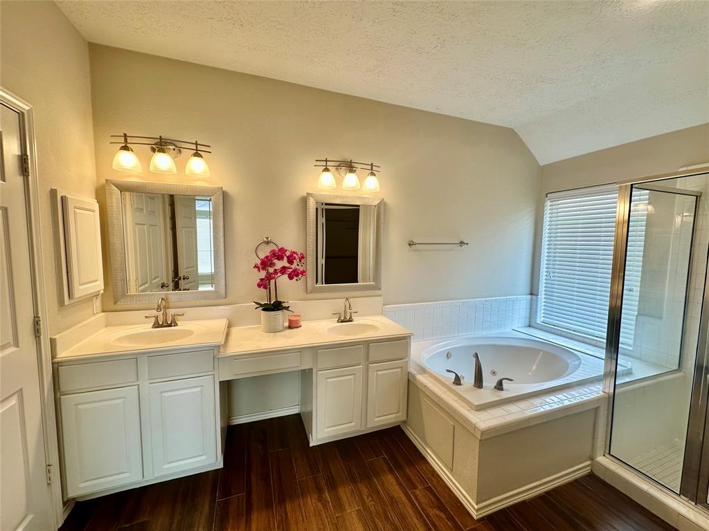 5035 Chappel Hill Drive, Missouri City, Texas image 15