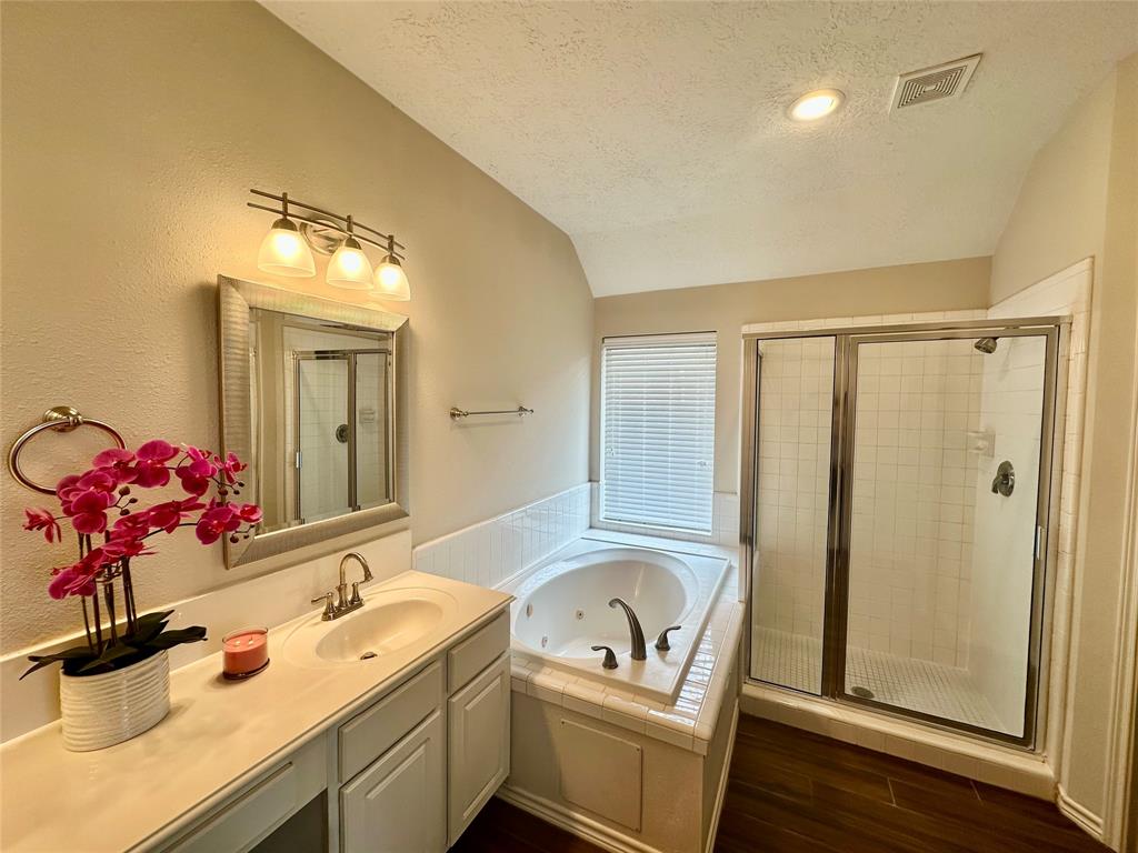5035 Chappel Hill Drive, Missouri City, Texas image 14