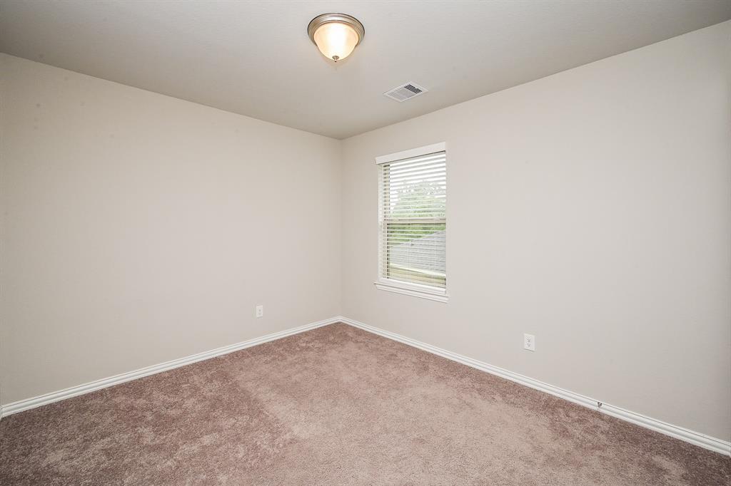 8310 Divot Trace, Fulshear, Texas image 34