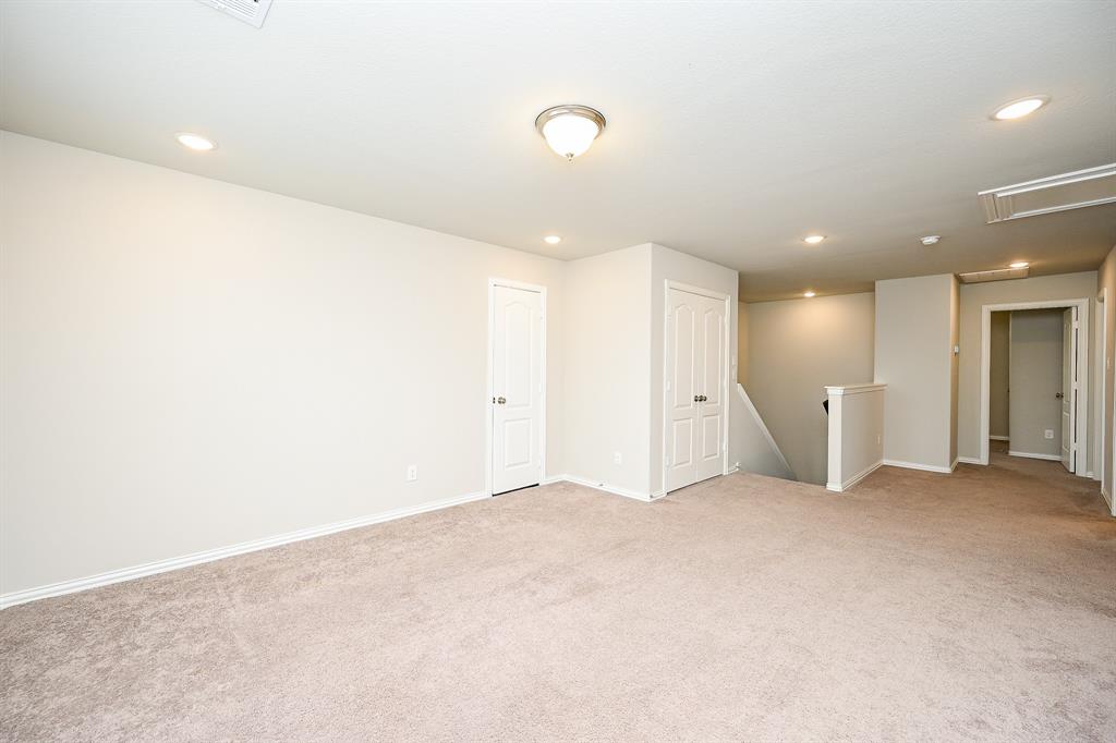 8310 Divot Trace, Fulshear, Texas image 33