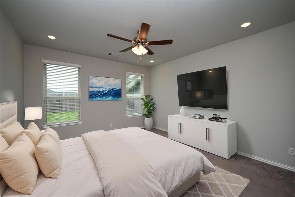 8310 Divot Trace, Fulshear, Texas image 24