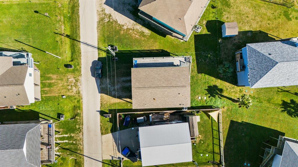 905 Meynig Drive, Crystal Beach, Texas image 30