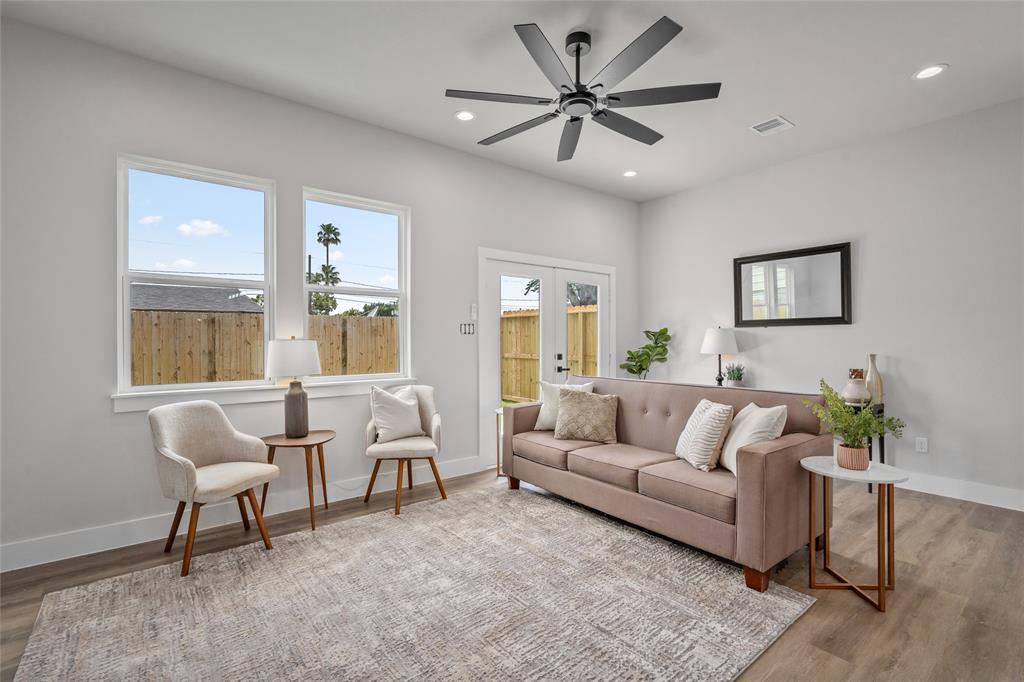 7228 Avenue B, Houston, Texas image 22