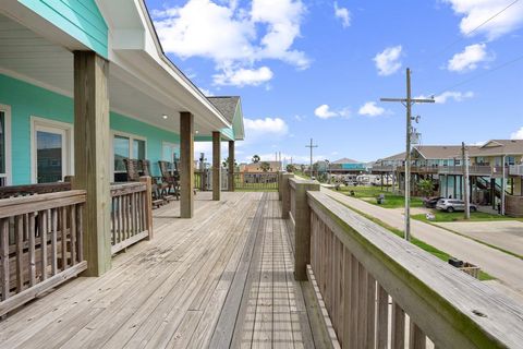 A home in Crystal Beach