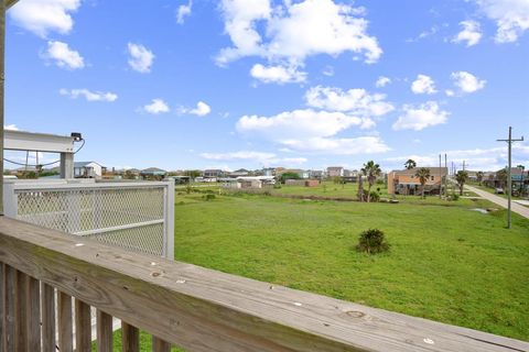 A home in Crystal Beach