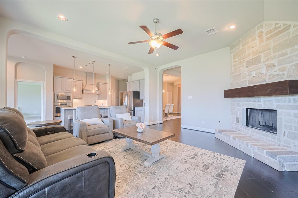 6243 Garden Lakes Lane, Sugar Land, Texas image 22
