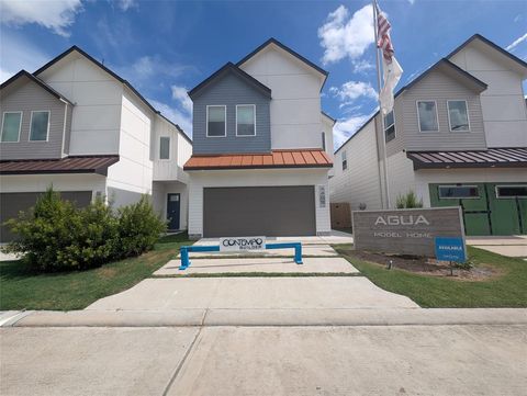 Photo of 4407 Abaco Lane, Houston, TX 77045 (MLS # 22235622)