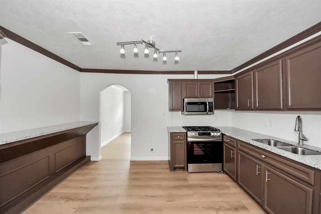 2226 11th Street, Galena Park, Texas image 8