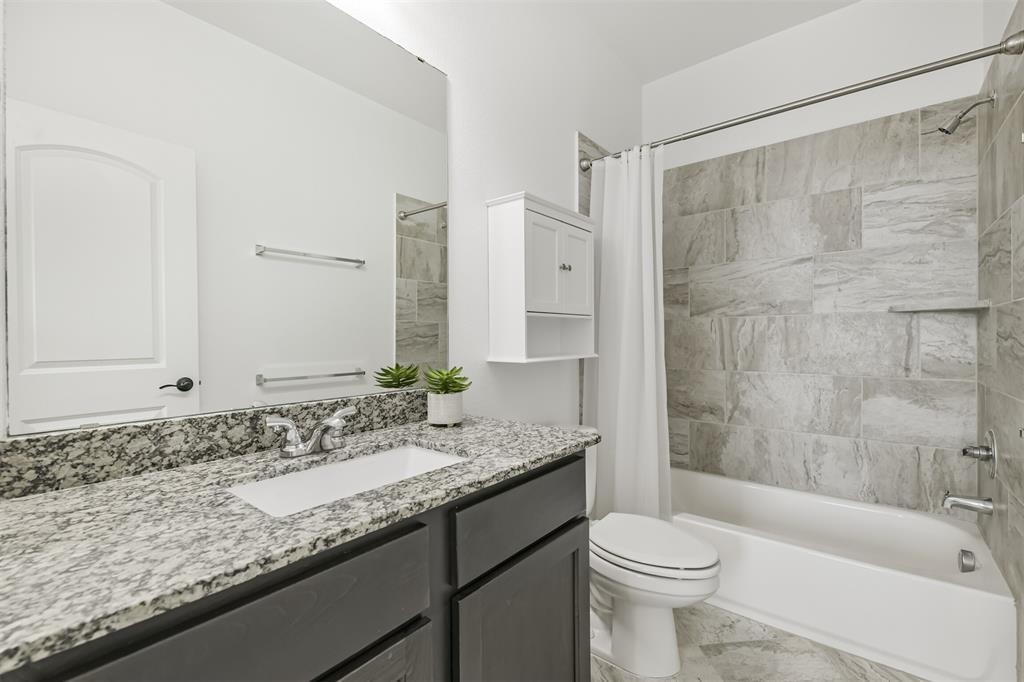 20207 Desert Foal Drive, Tomball, Texas image 38