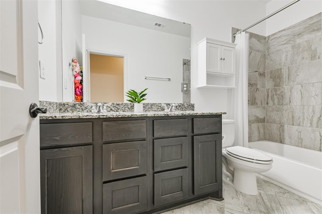 20207 Desert Foal Drive, Tomball, Texas image 40