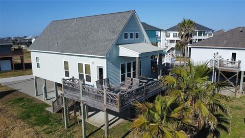 A home in Crystal Beach