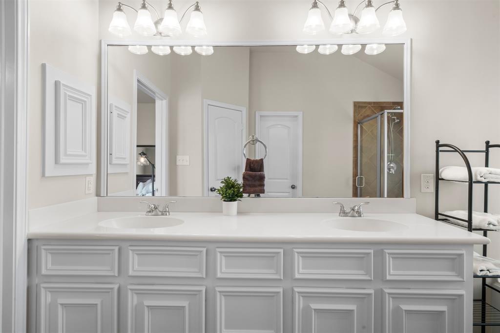 31870 Forest Park Trail, Conroe, Texas image 13