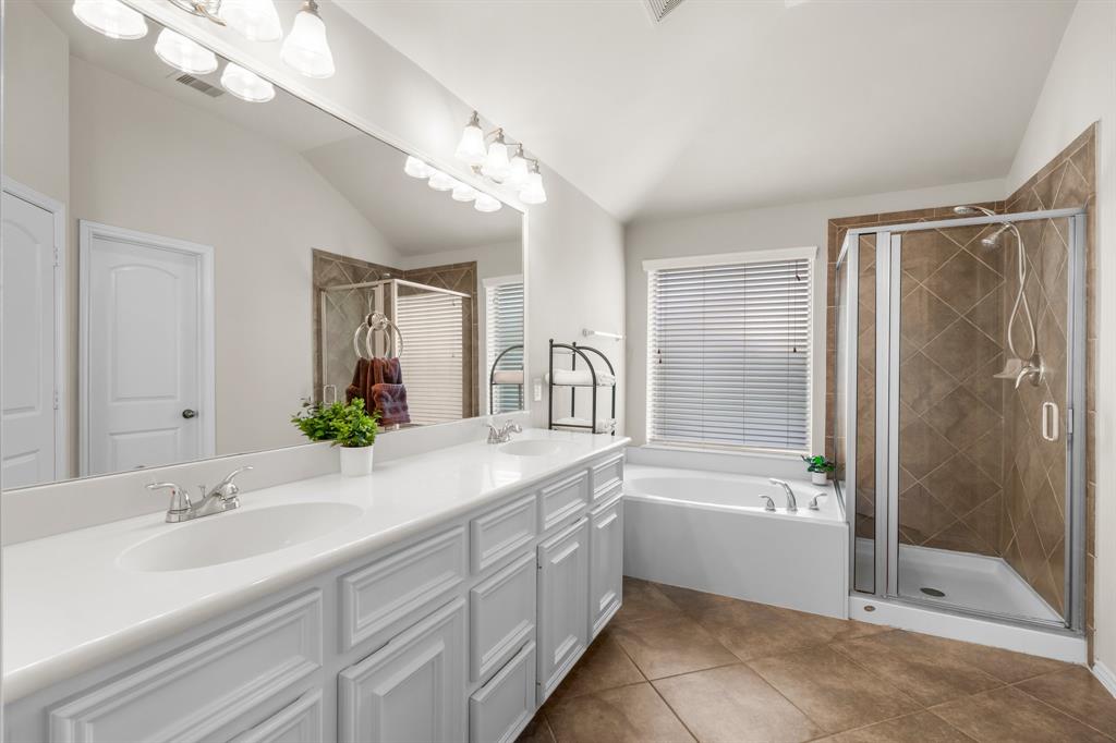 31870 Forest Park Trail, Conroe, Texas image 12