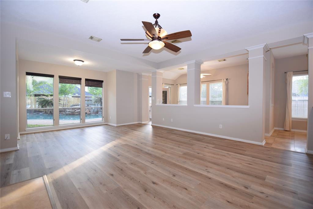 3106 Rainbow Court, Pearland, Texas image 3