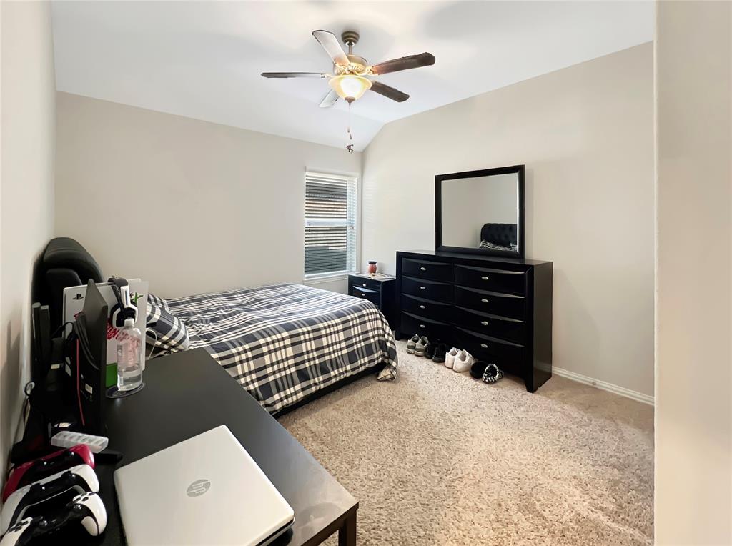 2718 Little Caney Way, Conroe, Texas image 13