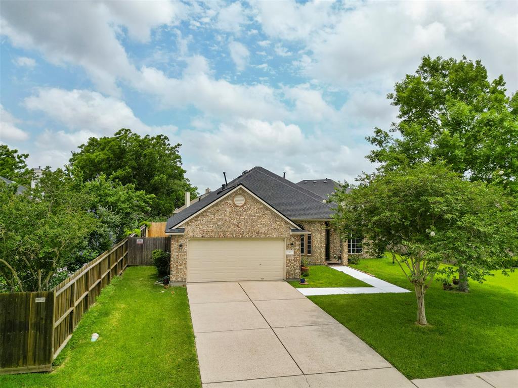 411 Ceole Lane