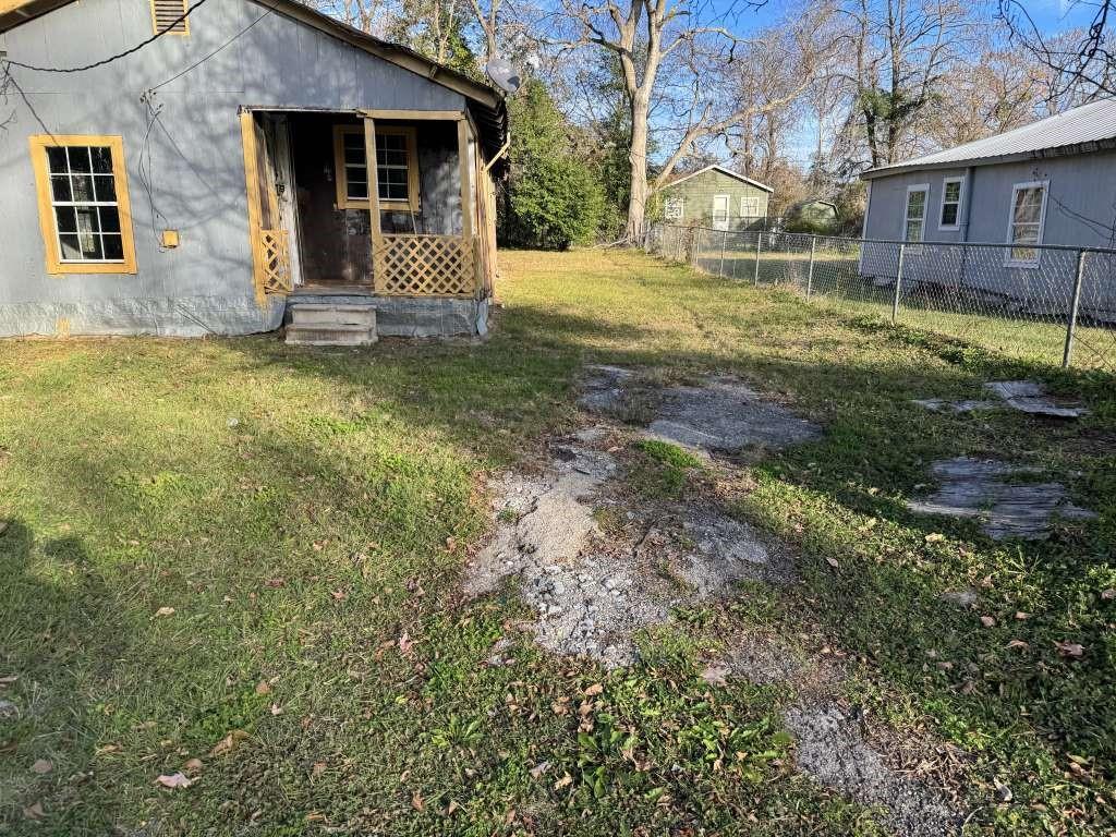 304 Callier Street, Palestine, Texas image 2