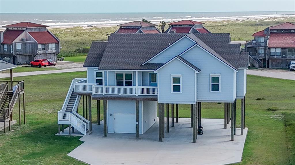 431 Private Road 640, Matagorda, Texas image 2