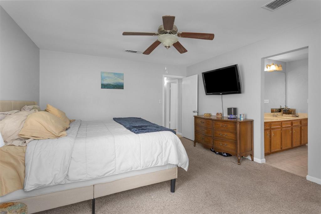 445 Augusta Drive, Huntsville, Texas image 33