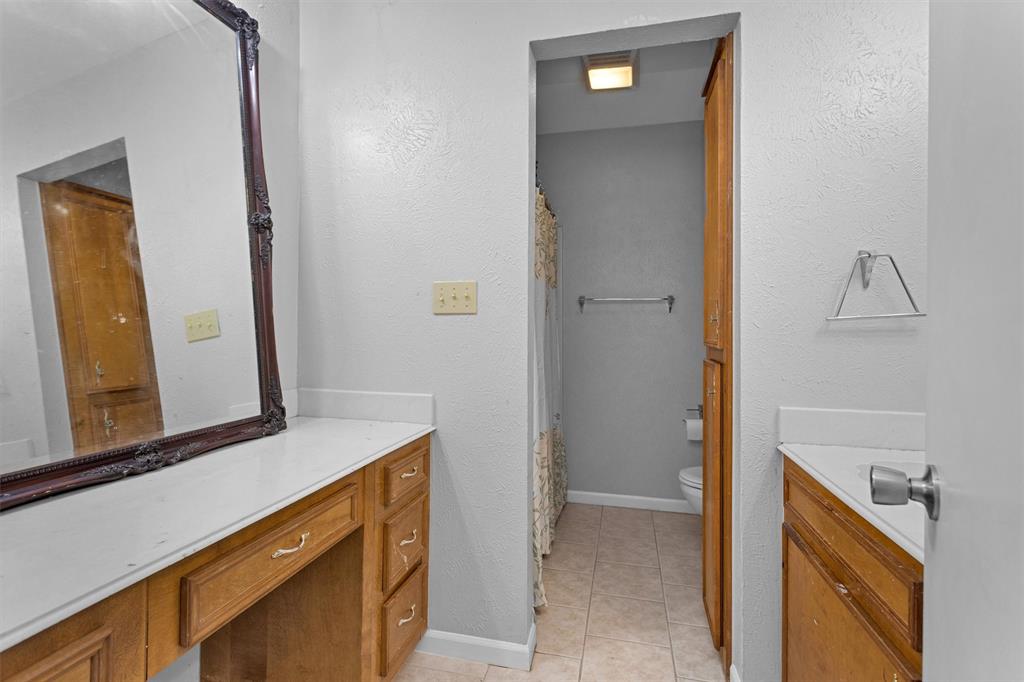 445 Augusta Drive, Huntsville, Texas image 29