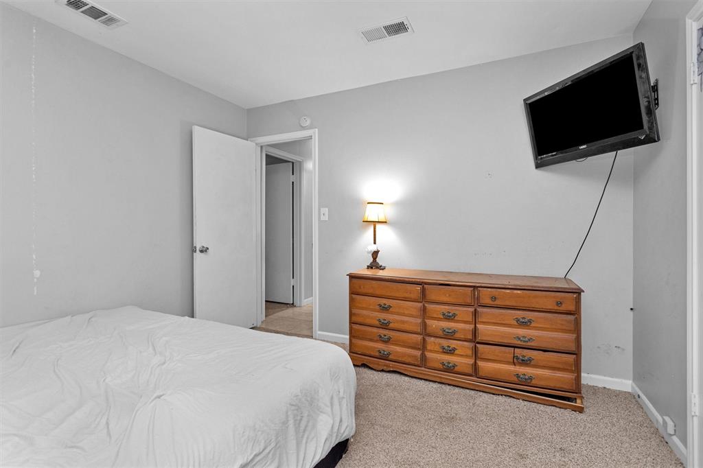 445 Augusta Drive, Huntsville, Texas image 24